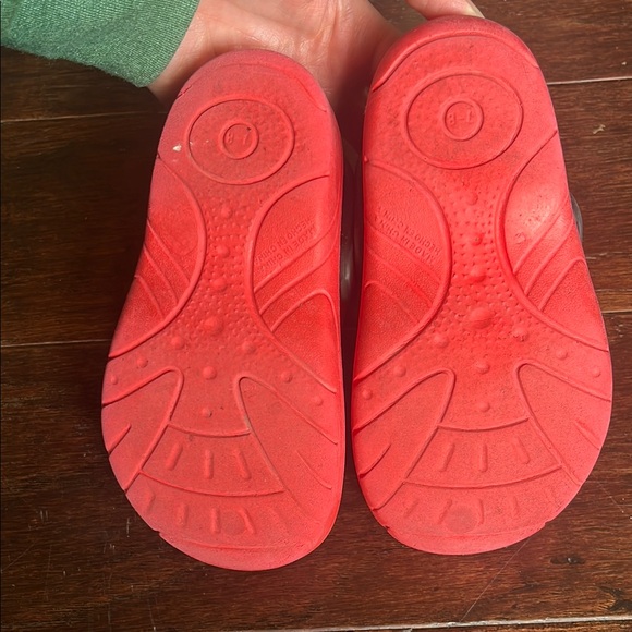 Disney Kids Slip-On Shoes - Picture 6 of 6